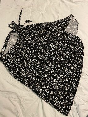 Rachel Black Floral wrap skirt